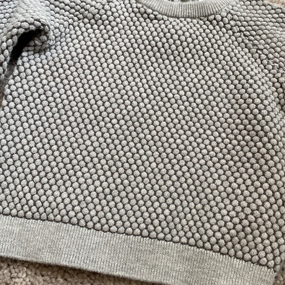 H&m sweater - 6-9 months - Picture 2 of 3